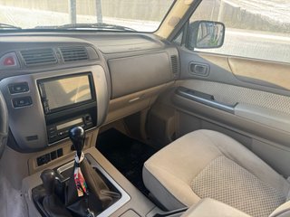 Nissan Patrol gr y61 2004