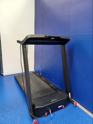Cinta de correr plegable eléctrica Domyos RUN 100