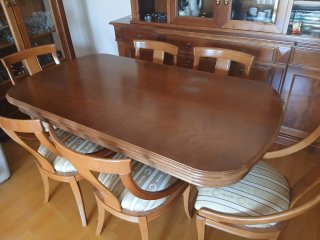 Mesa de comedor y 6 sillas
