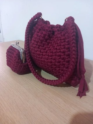 Borsa pouch con portamonete