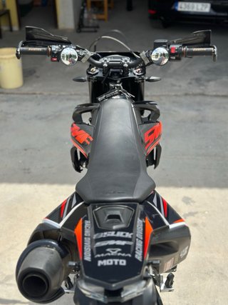 KTM 690 SMC-R 2021