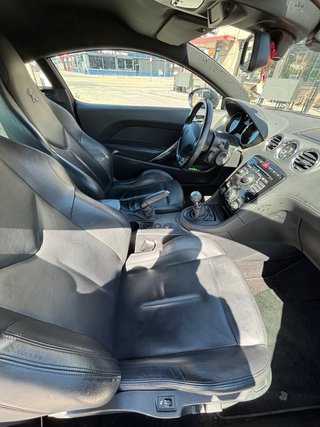 Peugeot RCZ 2012
