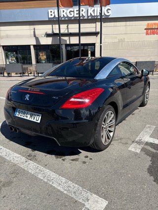Peugeot RCZ 2012