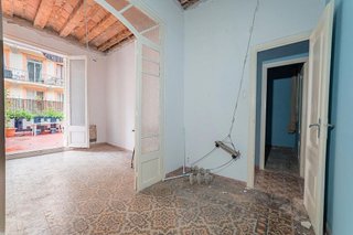 Piso en venta en El Raval en Barcelona