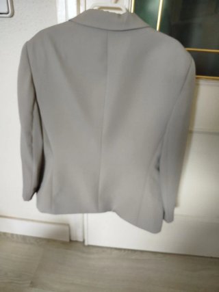 Traje chaqueta y pantalón gris piedra T44
