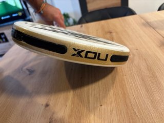 Pala de pádel NOX AT10 12K 2026 usada 2 partidos