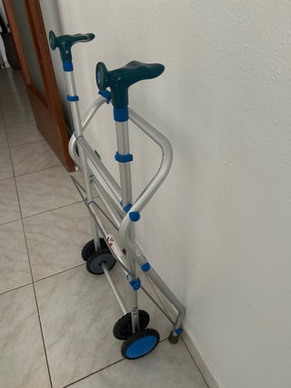 Andador para persona mayor Tacataca