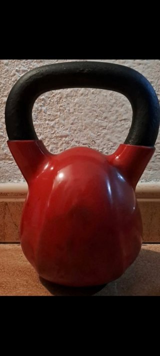 2 PESAS RUSAS DE 8KG KETTLEBELLS 8KG y Mas