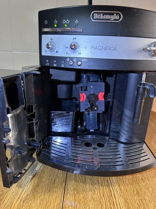 Cafetera DeLonghi Magnifica Automática