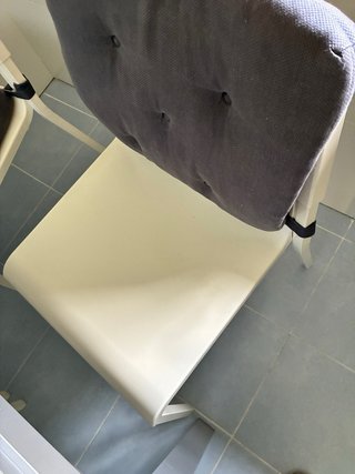 Mesa y 4 sillas de cocina
