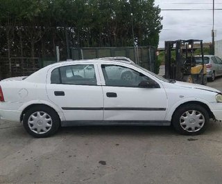 Centralita motor uce 09366457 opel astra g 4387007