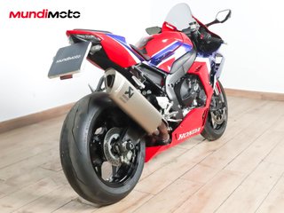 HONDA CBR 1000 RR R FIREBLADE