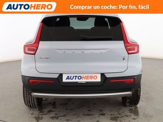 Volvo XC40 2.0 T4 Business Plus 2WD