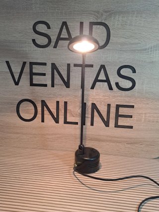 Lámpara de mesa vintage negra