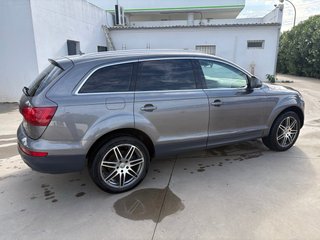 Audi Q7 2011