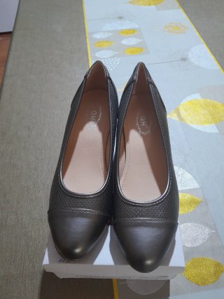 Zapatos de tacón plateados talla 38 sin usar