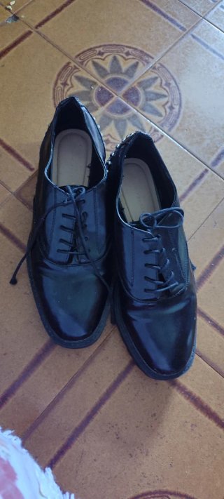 Zapatos negros de vestir