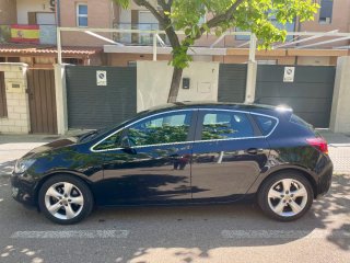 Opel Astra J