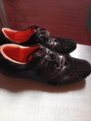 Zapatillas Gucci Negras Piel y Ante