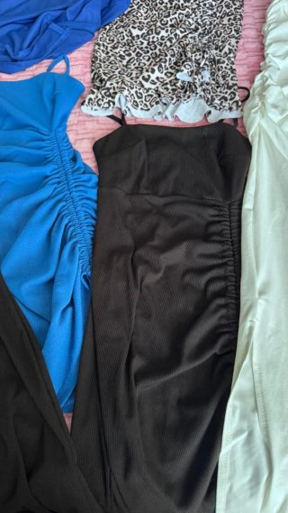 Lote de vestidos