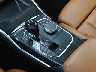 BMW Serie 3 2021 330e Híbrido Enchufable Luxury!