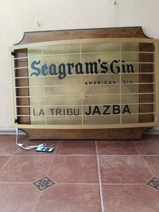 Letrero Seagram's Gin La Tribu Jazba