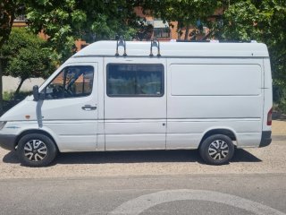Mercedes-Benz Sprinter 2005
