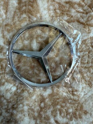 Emblema Estrella Mercedes Maletero