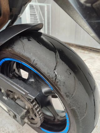 Yamaha FZ6 Naked Negra