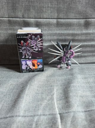 Figura Pokémon Mewtwo Armored Bandai