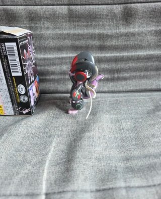 Figura Pokémon Mewtwo Armored Bandai