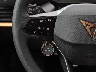 BORN 59KWH E-BOOST PACK 231CV AUTO 5P