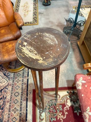 ANTIGUO PEDESTAL DE MADERA