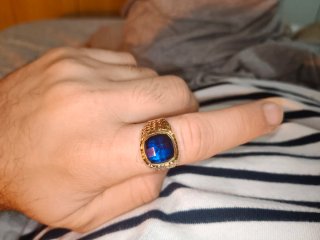 Anillo Oro 18k con Zafiro Azul Tipo Cóctel 6.40gr