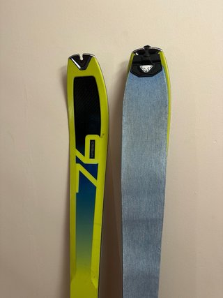Sci Dynafit Speed 76, pelli Pomoca