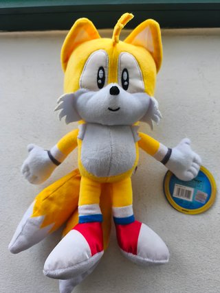 Peluche Tails Sonic Clássico 32cm