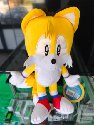 Peluche Tails Sonic Clássico 32cm
