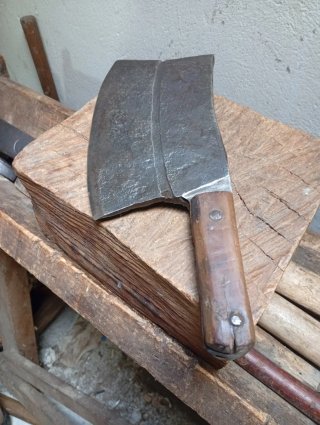 Gran Utensilio de Matarife muy antiguo de forja