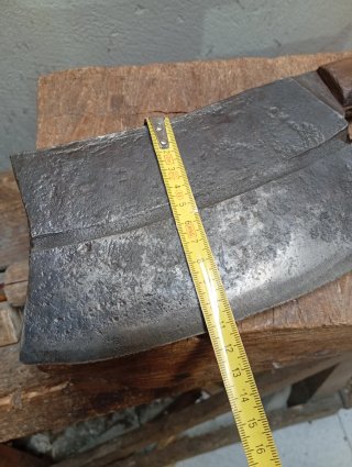 Gran Utensilio de Matarife muy antiguo de forja