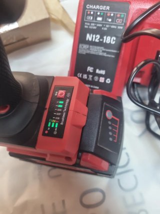 Llave de Impacto Milwaukee FUEL