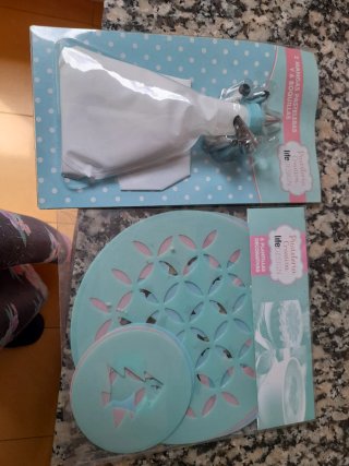 Set di stampi per pasticceria con stampi per magdalenas e tagliabiscotti