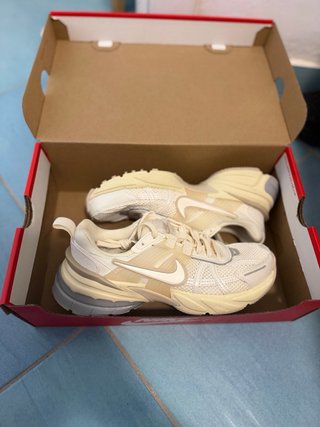 Nike V2K Run