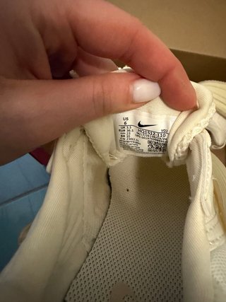 Nike V2K Run