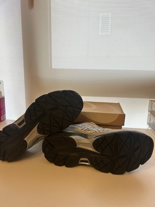 Asics NYC Gel Gris
