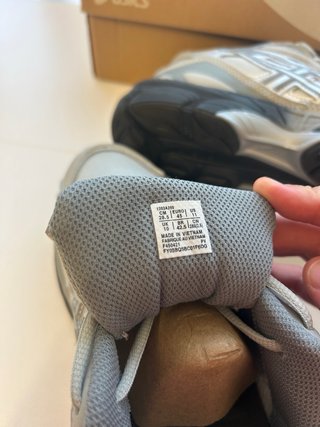 Asics NYC Gel Gris