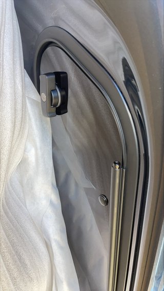 M315086U28 Hardtop MITSUBISHI