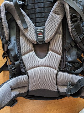 Zaino trekking Deuter 65+10 litri