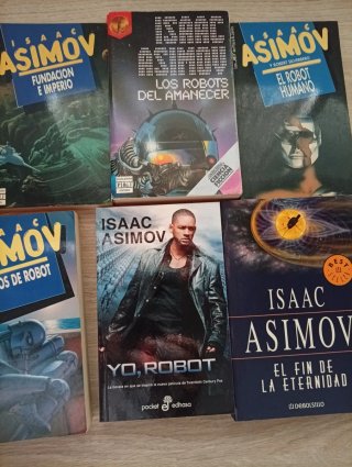 Lote Robots/Fundación Asimov