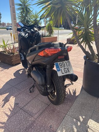 Yamaha XMAX 125cc Negra 24.700km ,