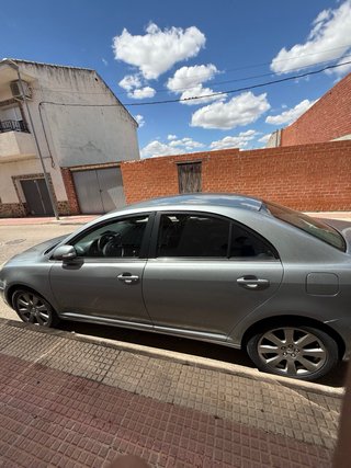 Toyota Avensis 2.0 D-4D